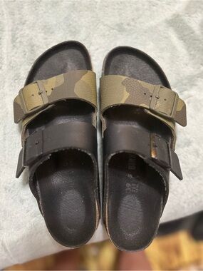 Shoe Subcategory Identification